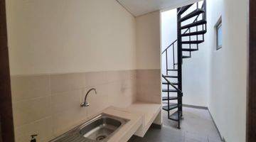 Gambar 4 Rumah Luxmore Greenwich Bsd City Semi Furnished Dekat Kuliner Aniva Junction