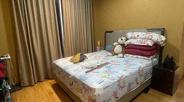 Gambar 1 Apartemen Rainbow Springs Condovillas Gading Serpong, 3BR, Dekat Danau