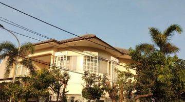 Gambar 1 Dijual Rumah 2 Lantai SHM di Karah Indah Surabaya