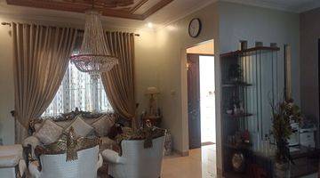 Gambar 5 Rumah Super Nyaman 2 Kav. Luas 320 M Furnished, Turun Harga, Jaksel