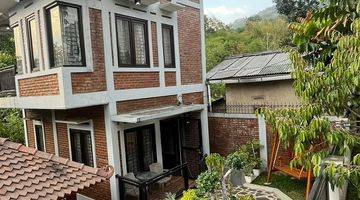 Gambar 3 Rumah bagus full furnished dg mata air dari Curug Cilengkrang