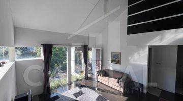 Gambar 2 Villa Area Dago View Cantik dengan Swimming Pool Full Furnish Harga Murah