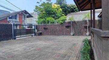 Gambar 1 Rumah Unik Dekat  Universitas Maranatha 