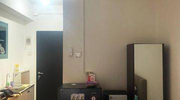 Gambar 5 Apartemen Studio Lantai Rendah Tengah Kota Grand Asia Afrika Apartemen