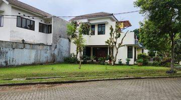 Gambar 1 Dijual Rumah Vila, Tanah Luas, Turun Harga! Suasana Sejuk View Gunung Di Bogor