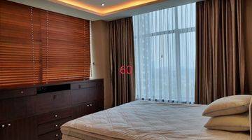 Gambar 5 Apartemen 3 Kamar Tidur Hampton Park Bagus Semi Furnished