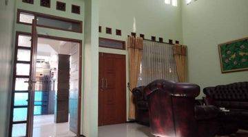 Gambar 5 Rumah Dijual Sayap Setraduta Bandung Furnished