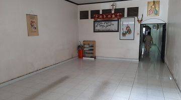 Gambar 1 DijuaL ruko 3lt pinggir jalan Setia Budi, Pontianak