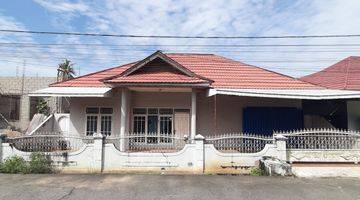 Gambar 2 Rumah Di Jl. Parit H. Husein 2 Komp. Alex Griya 2 - Tanah Luas