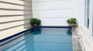 Gambar 5 Rumah 3 Lantai Ada Private Pool Furnished di Serpong Lagoon