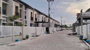 Gambar 4 Rumah 500 JT an sur di Surabaya timur  free all biaya 