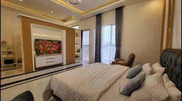 Gambar 2 Rumah Mewah Modern 3 Lantai di Jgc Full Furnish Harga Dibawah Pasaran di Jakarta Timur