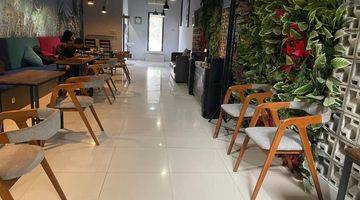 Gambar 4 Tinggal Lanjut Usaha Cafe Kantor Dan Workshop Berikut Furnished 