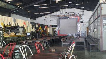 Gambar 2 Disewa Murah Strategis Ex Cafe Raya Margorejo 
lt 30 X 45 M² Lb ± 800 M2 Strategis Hdp Utara
parkir Luas Pln 16.000 W Dekat Plaza Marina
*bank Mandiri
*papaya Fresh Gallery

