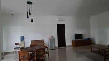 Gambar 3 Rumah 2 Lantai SHM di Sutera Leora, Tangerang