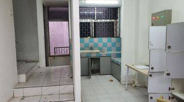 Gambar 3  Ruko di radio dalam raya, Radio Dalam 400 m² Unfurnished