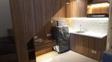 Gambar 1 810 Dijual Apartemen Icon Gresik 1BR Loft Tower A Lt 19 Furnished