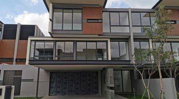 Gambar 1 Rumah Furnished Cluster Lyndon Navapark Bsd City 