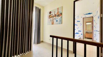 Gambar 1 Rumah 3 Lantai Furnish Cluster Placido Foresta Bsd City