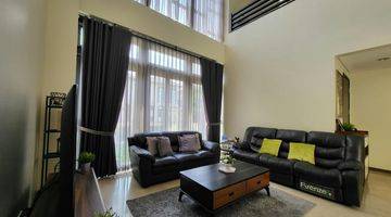 Gambar 5 Rumah Mewah 3 Lantai Ada Pool Cluster Lancewood Navapark Bsd