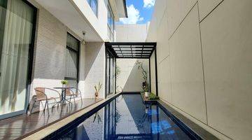 Gambar 1 Rumah Mewah 3 Lantai Ada Pool Cluster Lancewood Navapark Bsd