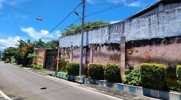 Gambar 1 Gudang di bandulan malang