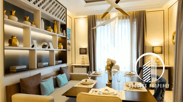 ruang makan brand new town house dengan