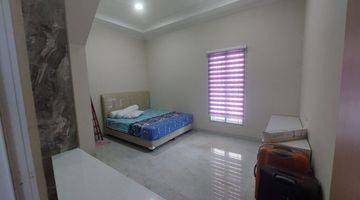 Gambar 5 Dijual Rumah Mewah Cantik Full Furnish di Cluster Elysium, Lippo Cikarang Kabupaten Bekasi