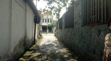 Gambar 4 Disewakan Rumah di Jl. Manyar, Kota Bandung