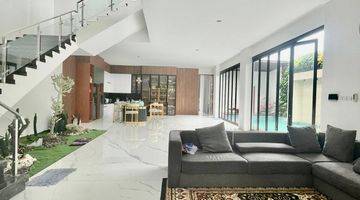 Gambar 2 Luxury 06 Bed Rooms Villa In Renon Denpasar