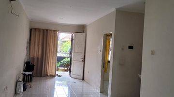 Gambar 4 Jual Cepat Nego Saja Rumah Uk 6x19,3 Tiga Kamar Tidur SHM Di Komplek Metro Permata Karang Tengah Akses Tol Tangerang Jakarta Barat Hub Thanty 08111089928