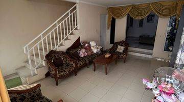 Gambar 1 Dijual Rumah Bagus Bangunan 2 Lantai Full Furnish Di Metland Puri