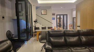 Gambar 3 Rumah Usaha
brand New 
dijual 
full Furnished
cempaka Putih Barat
jakarta Pusat Rumah Baru