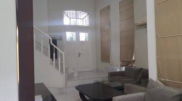 Gambar 4 Didf. Rumah Disewakan di Taman Menteng Lippo Cikarang
