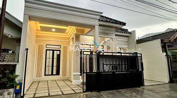 Gambar 1 Rumah Baru American Classic di Jalan Candi Candi Lowokwaru Malang