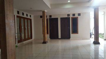 Gambar 5 Disewakan / dijual  Rumah di area pasteur