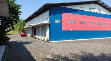Gambar 2 Gudang industri Rancaekek