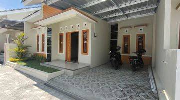 Gambar 5 Rumah Cantik Dalam Cluster Di Maguwo 