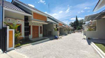 Gambar 3 Rumah Cantik Dalam Cluster Di Maguwo 