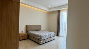 Gambar 4 Rumah 2 Lantai Semi Furnished di Jalan Rubini, Pontianak