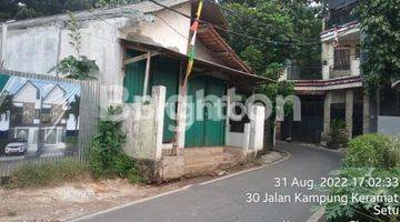 Gambar 3 Rumah di Jalan Raya Kampung Keramat Cipayung Jakarta Timur