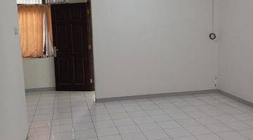 Gambar 1 Sektor 1 rumah rapi 7x18m di Gading Serpong, Tangerang, Banten.(TT002)