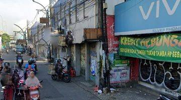 Gambar 2 Ruko Depan Pasar Ciputat Pinggir Jalan Raya Tangerang Selatan