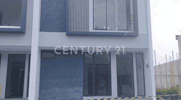 Gambar 3 RUMAH BARU 2 LANTAI DI KEBAYORAN RESIDENCE BINTARO JAYA 