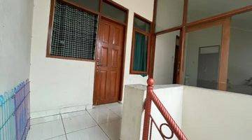 Gambar 4 Dijual Rumah Singgasana Pradana Mekarwangi Bandung