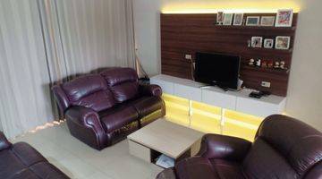 Gambar 2 Rumah 2 Lantai Full Furnished Di Alam Sutera Shm