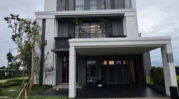 Gambar 1 Dijual Rumah di Bsd City 3 Lantai Semi Furnished