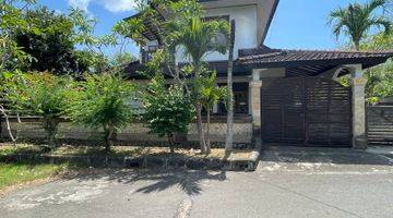 Gambar 1 Rumah Harga Miring di Nusa Dua Bali Lingkungan Rumah Mewah