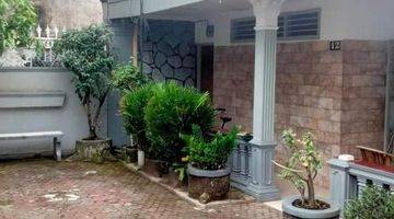 Gambar 2 Rumah Depan Taman Rpta Kramat Jati