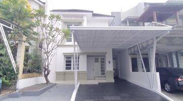 Gambar 1 Dijual Rumah 2 Lantai Di Kota Wisata Cibubur